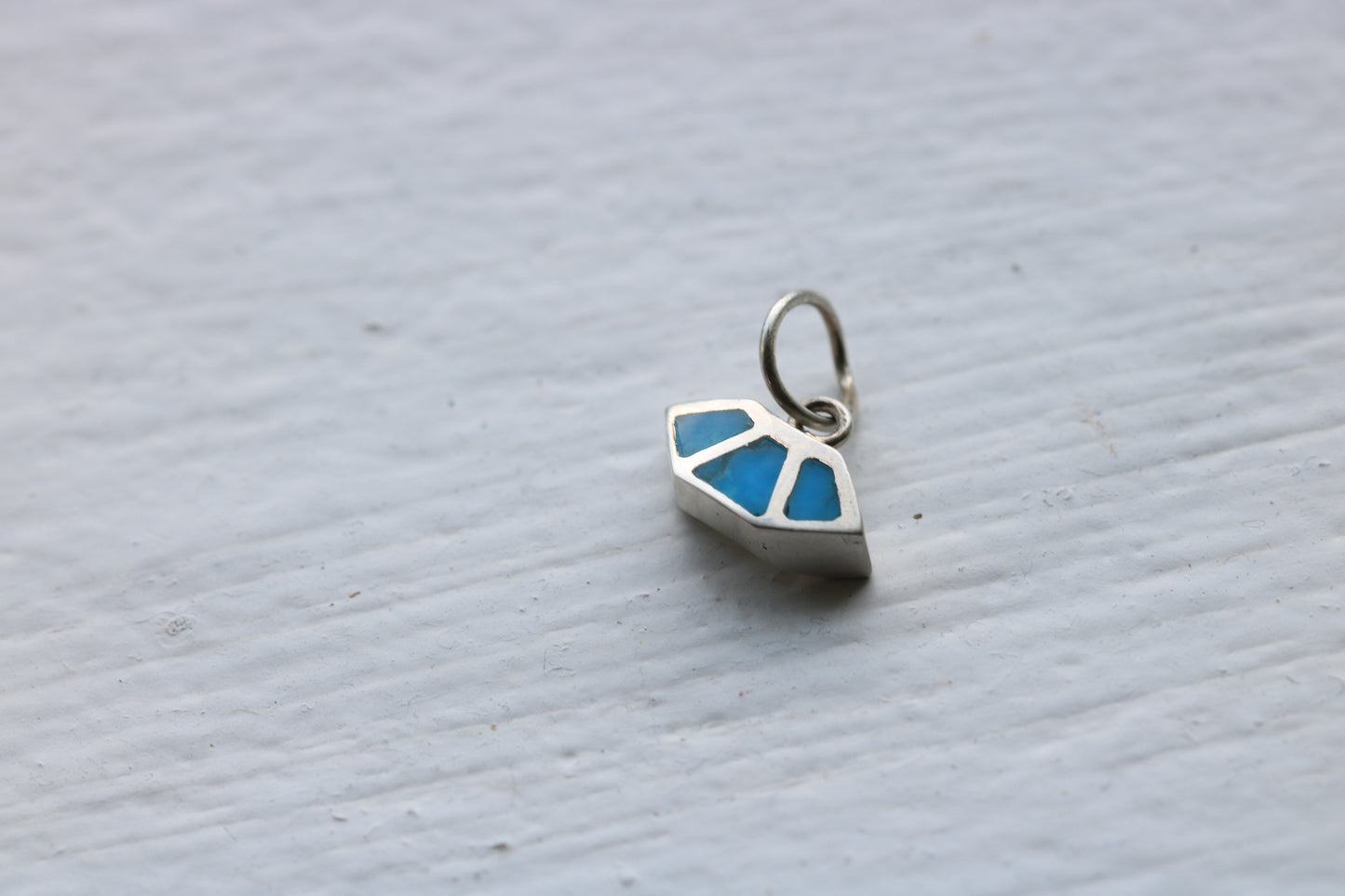 Fan Charm Turquoise
