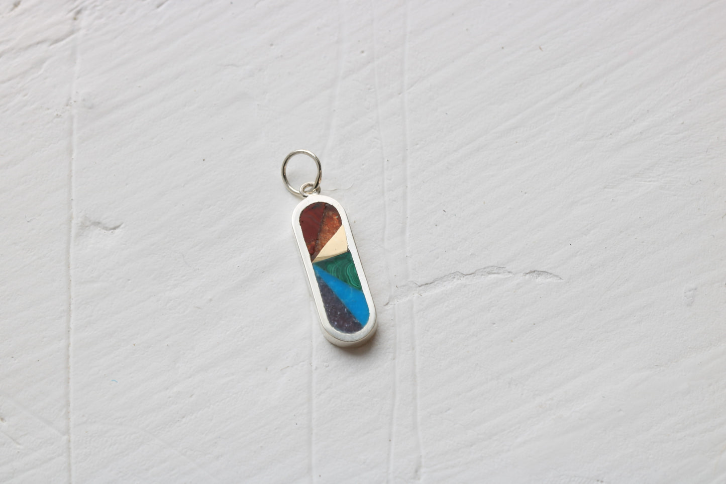 Ovale Rainbow Charm Silver V