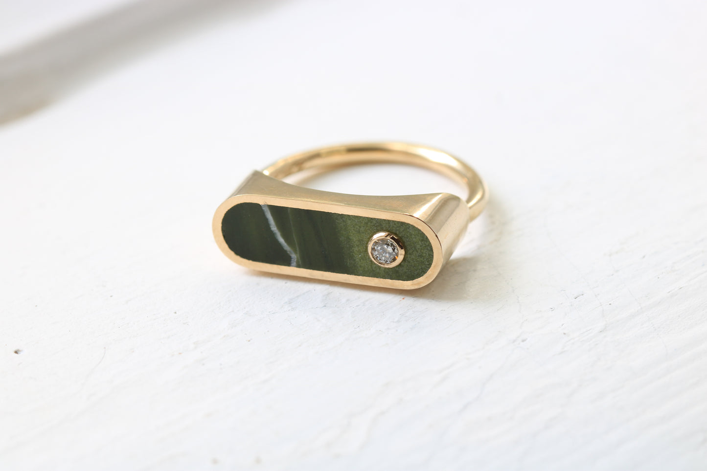 Forma Ring Gold
