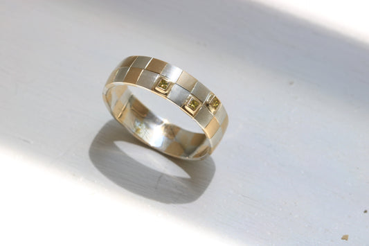 Checkerboard Ring Yellow Diamond