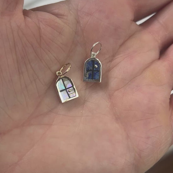 window charms in hand