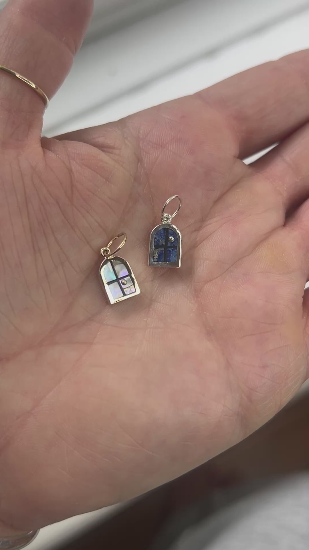 window charms in hand